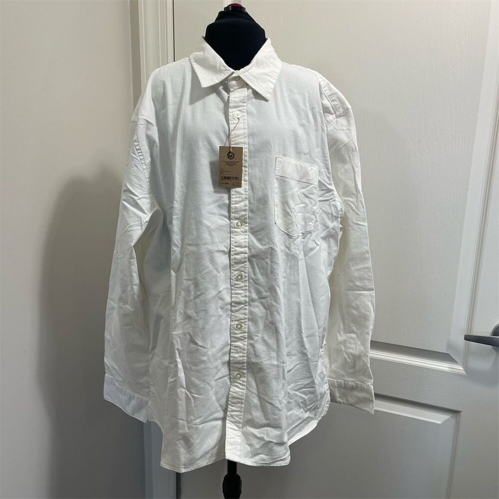 NWT Amazon Men's White Oxford Button-Up Shirt XL Long Sleeve Casual (sku464)